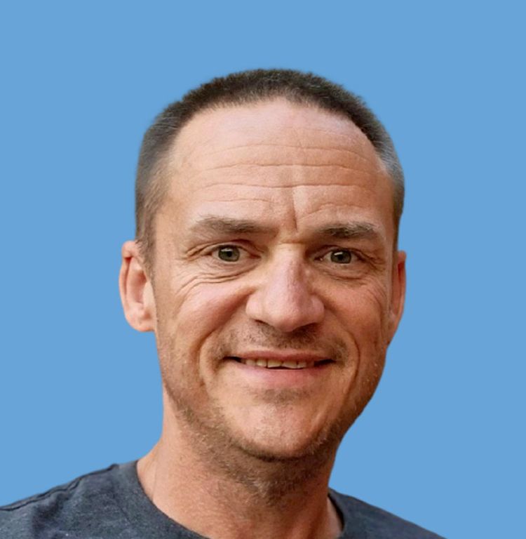 Andy Cohen headshot