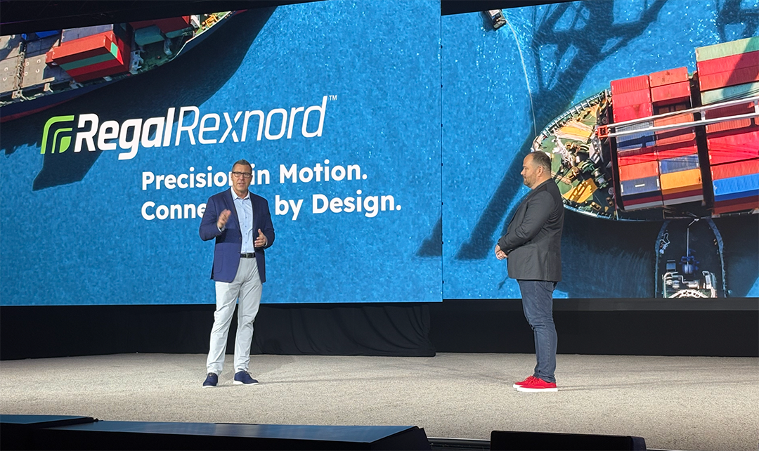 Two men on a stage

AI-generated content may be incorrect.